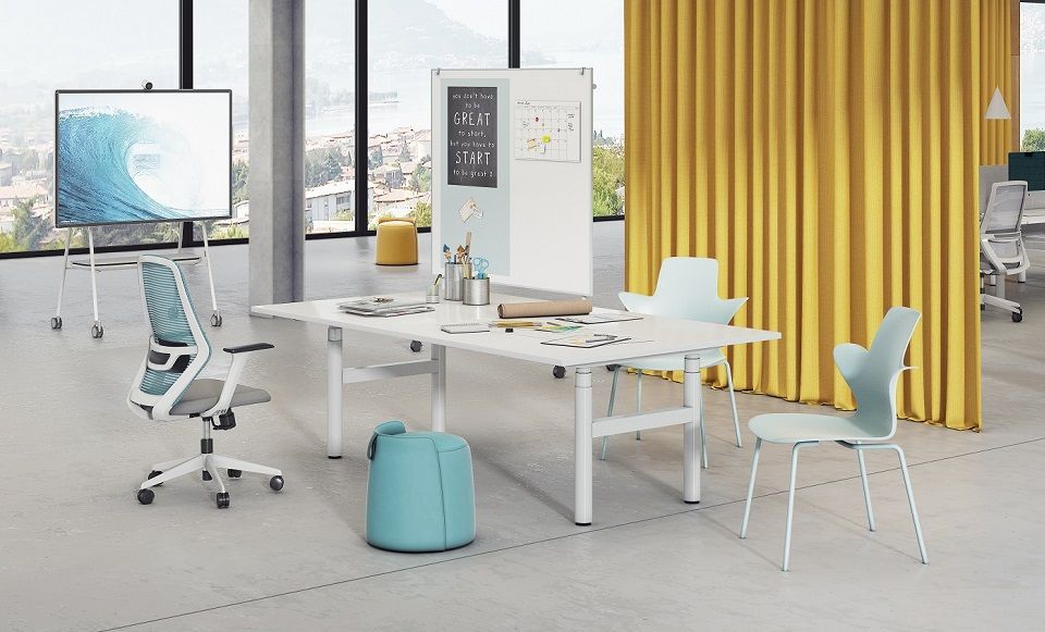 3 Tips For Selecting Custom Office Furniture